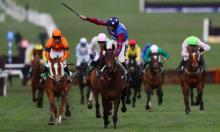 Hot To Trot: Lavelle still going strong